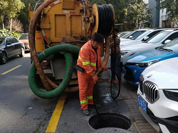 邦溪镇排污管道清淤